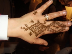 henne
